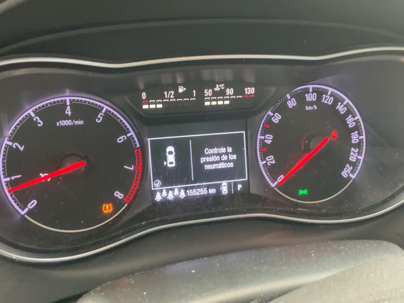Opel Zafira Tourer 1.4 Turbo Excellence — zdjęcie 13