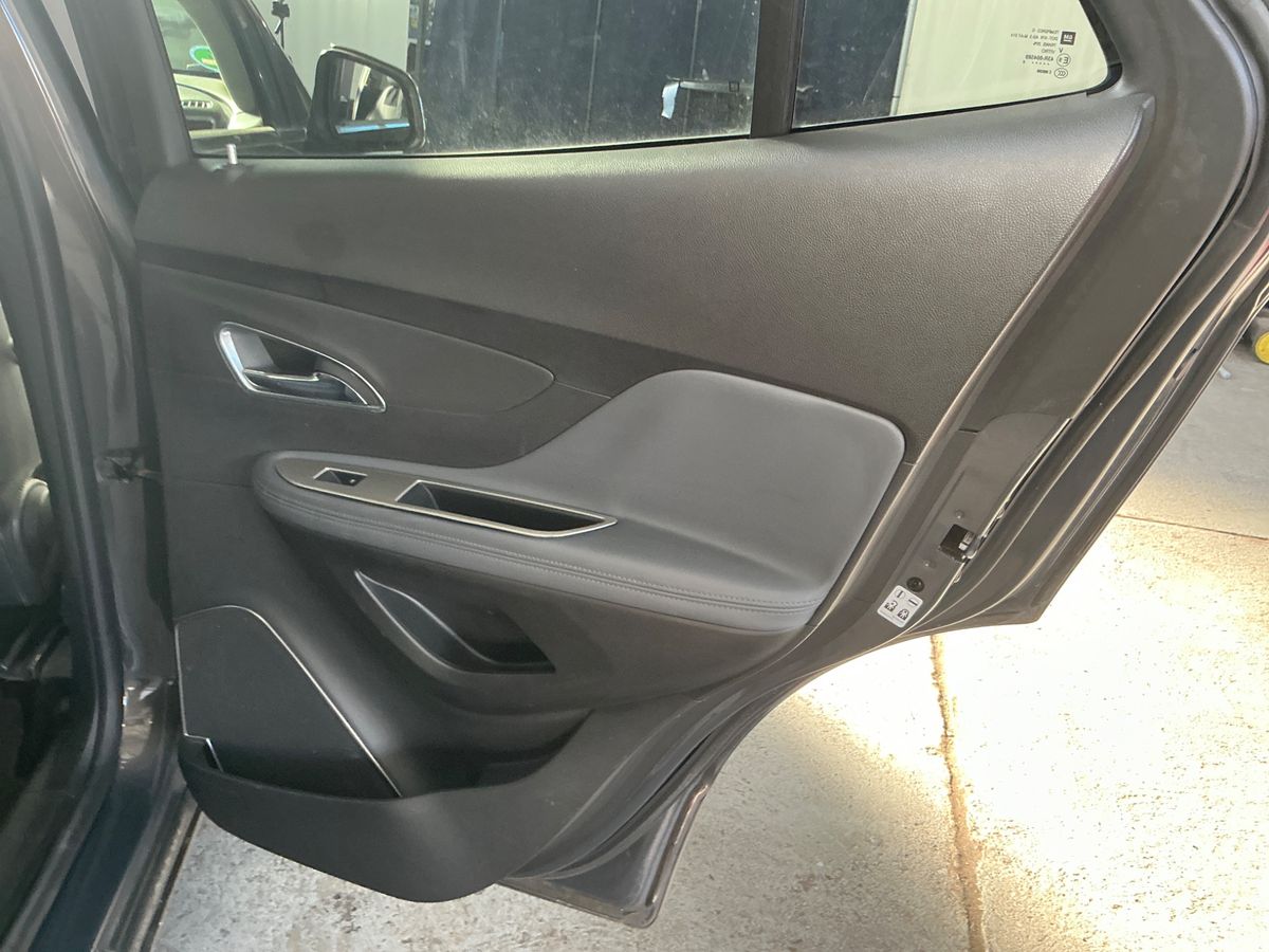 Opel Mokka 2015 — photo 35