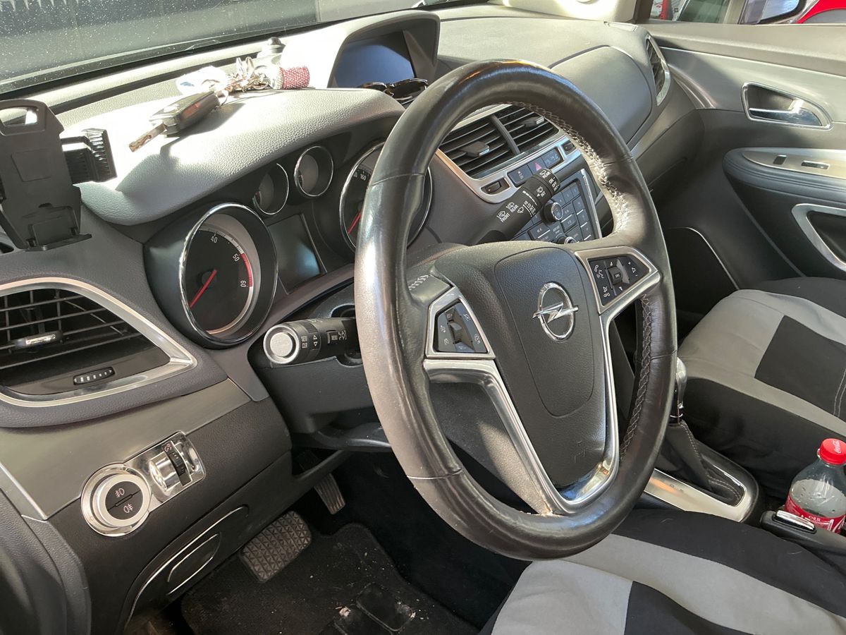 Opel Mokka 2015 — photo 32