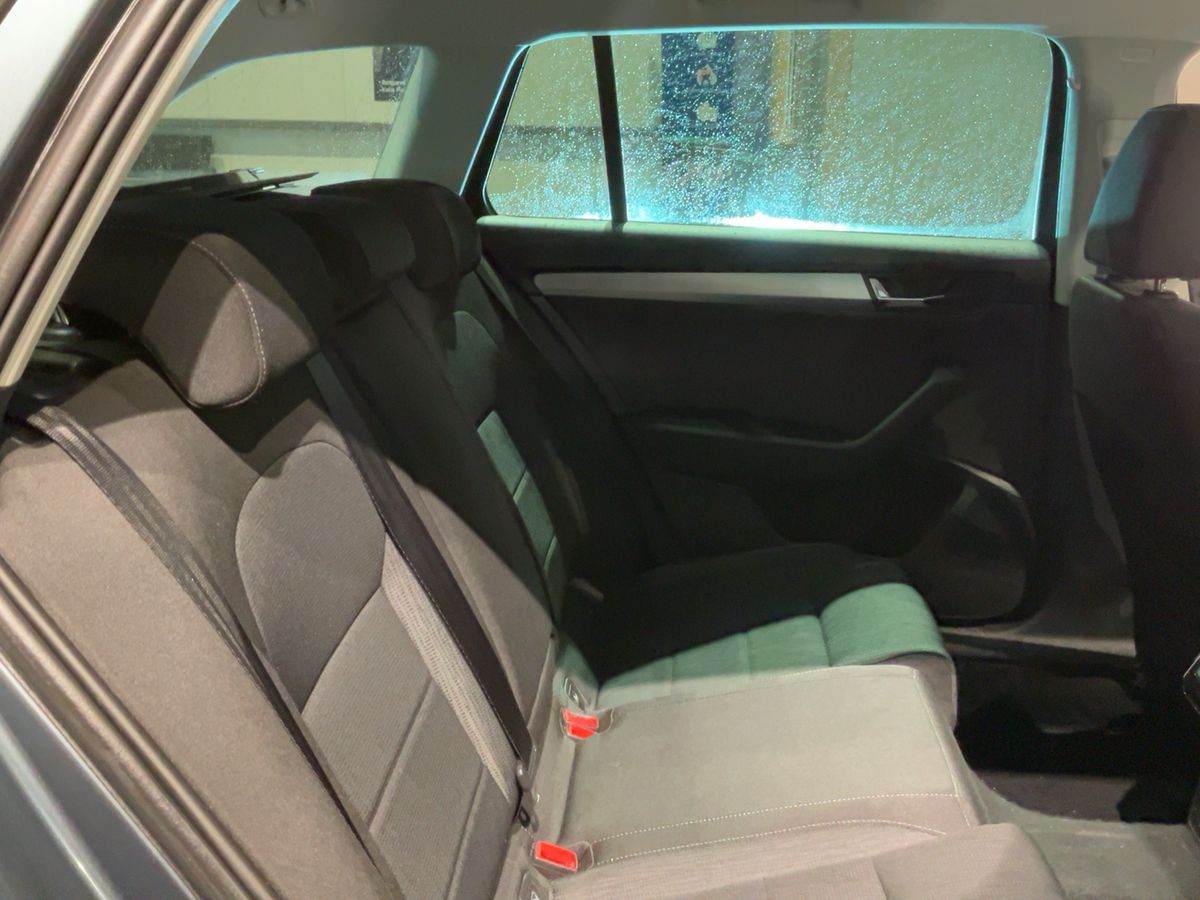 Skoda Superb 2018 — photo 21