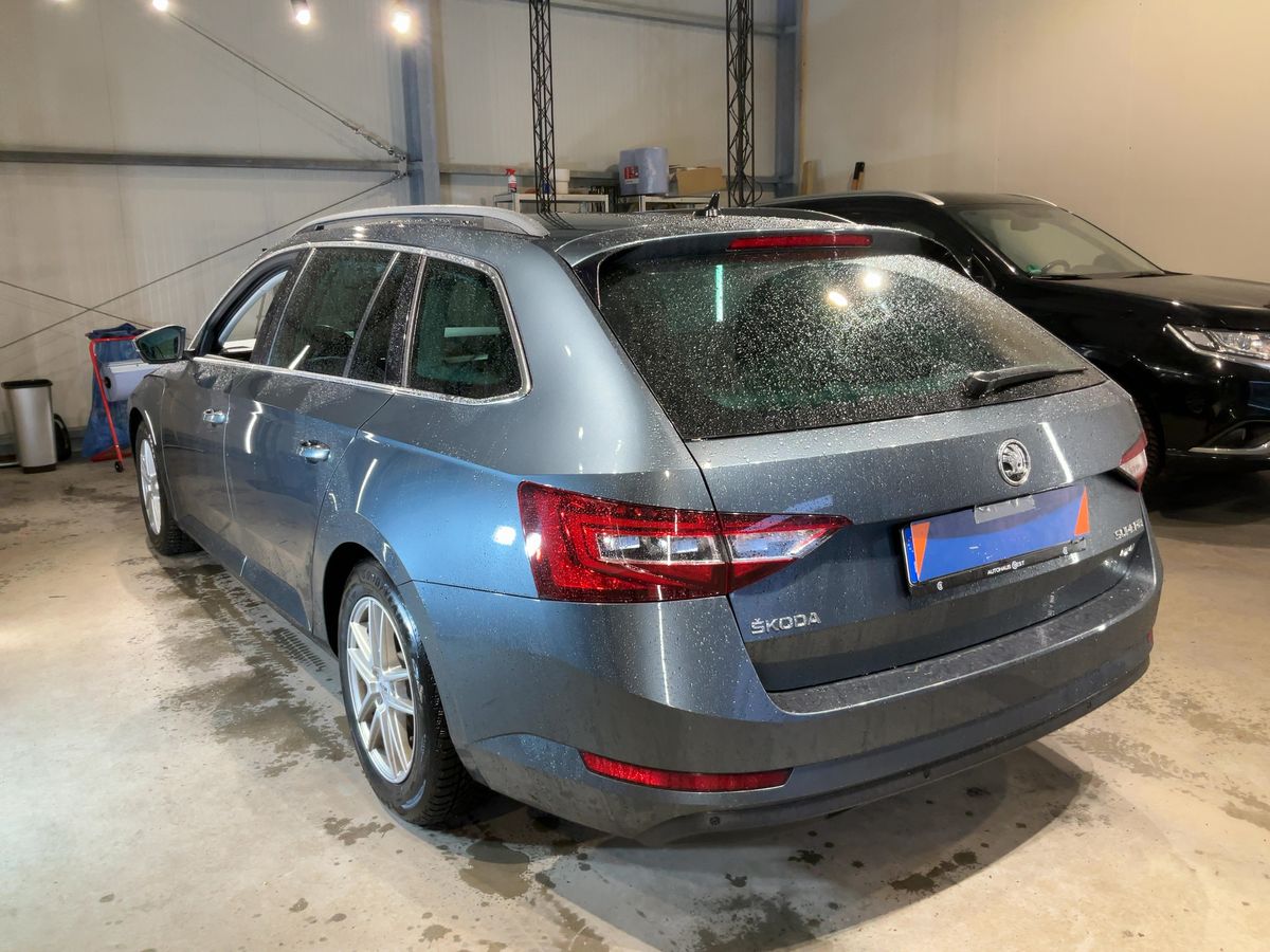Skoda Superb 2018 — photo 7