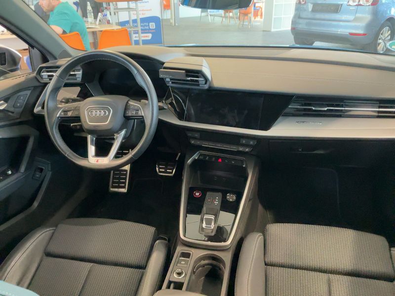 Audi S3 Sportback 2.0 TFSI quattro — zdjęcie 12