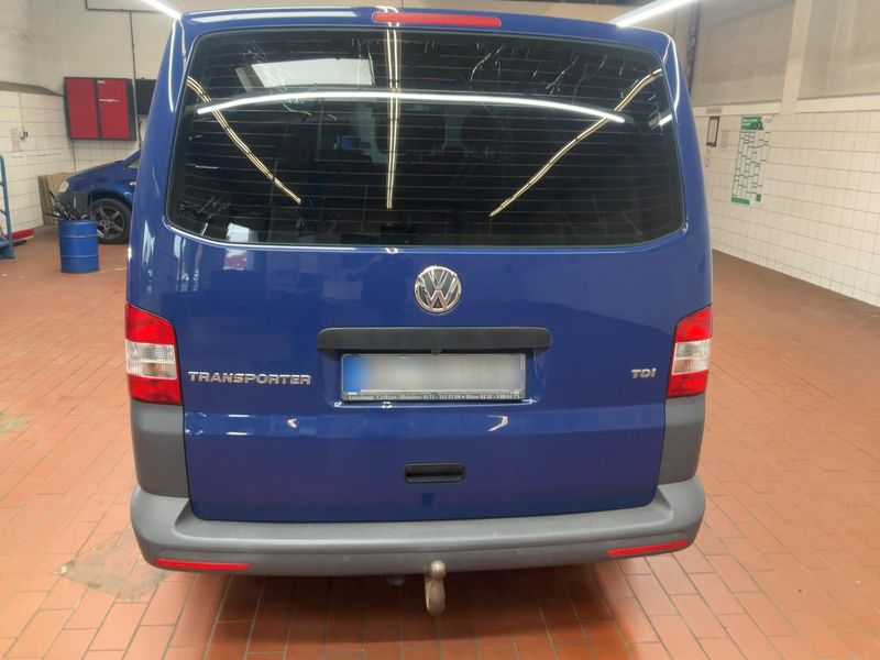 Volkswagen T5 Kombi 2.0 TDI — zdjęcie 5