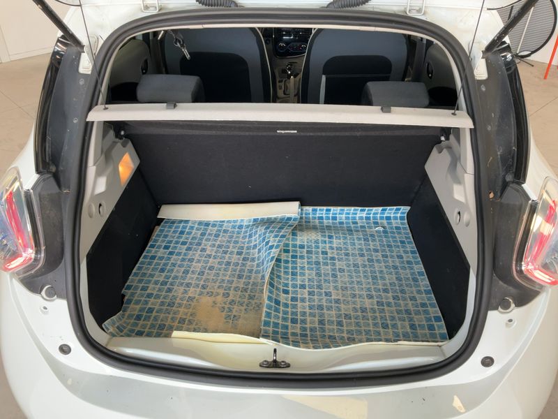 Renault Zoe electric drive 43 kW Intens 2016 – снимка 15