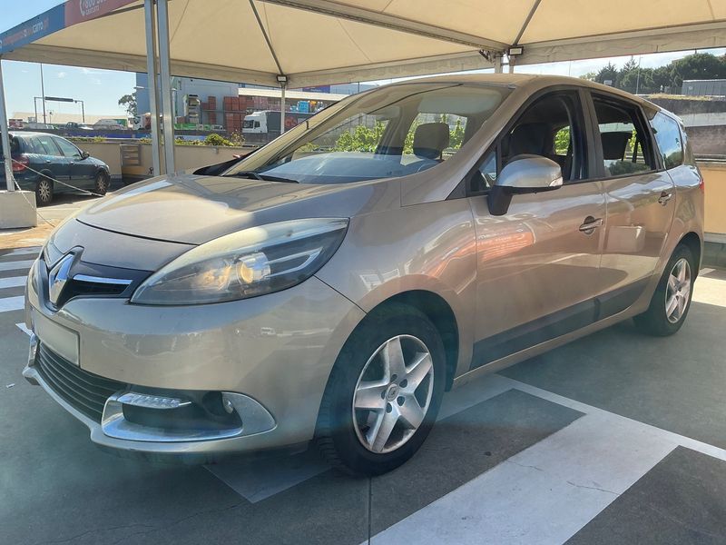 2014 Renault Grand Scenic