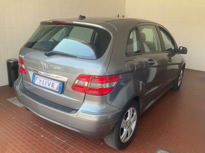 Mercedes-Benz B-Klasse B 160 — zdjęcie 2