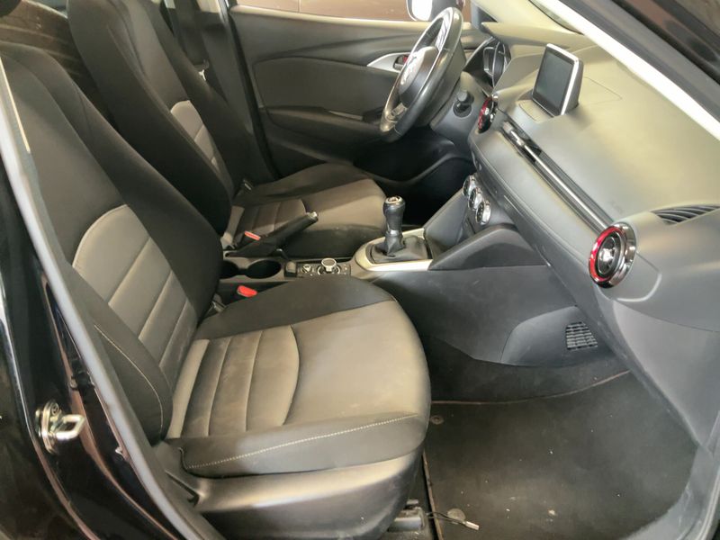 Mazda CX-3 2.0 Exclusive-Line — zdjęcie 11