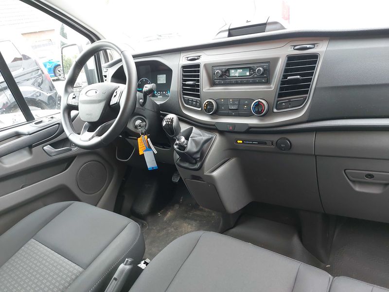 Ford Transit Custom 2.0 TDCi 280 L1 Trend — zdjęcie 11
