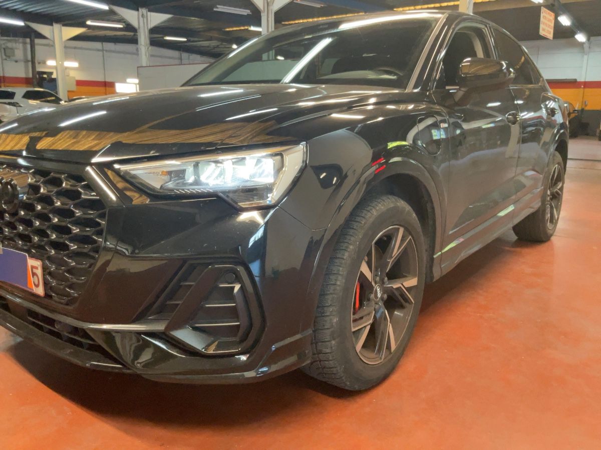 Audi Q3 Sportback 45 TFSIe S line