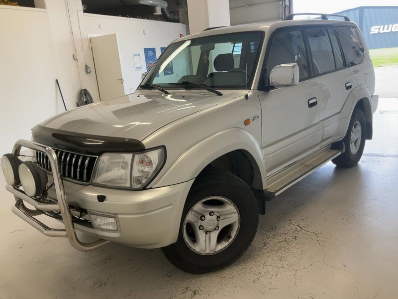 Toyota Land Cruiser 3.0 D-4D GX