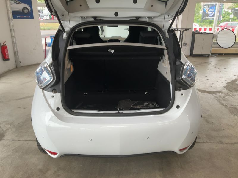 Renault Zoe electric drive 80 kW Life — zdjęcie 10