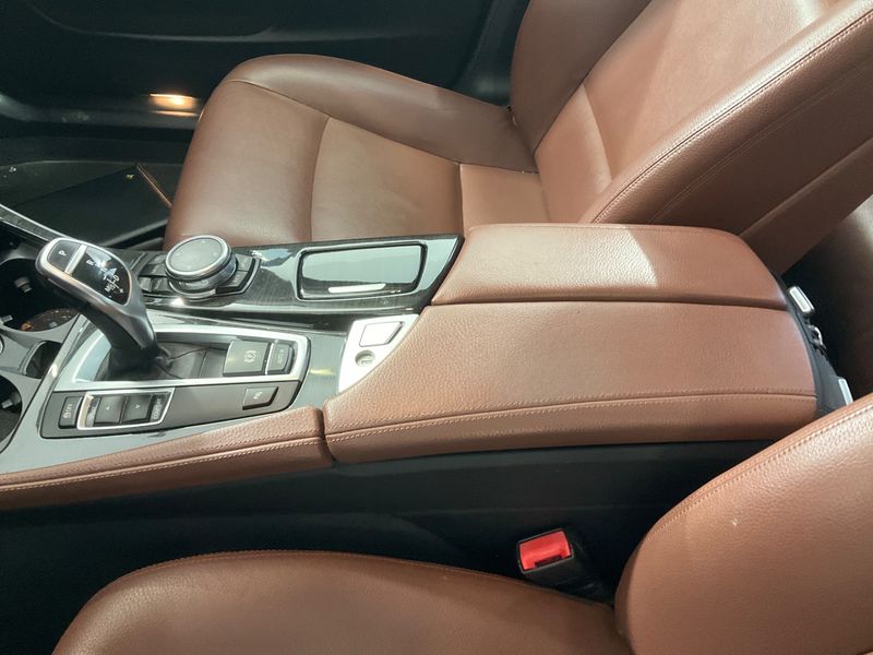BMW 5er 525d 2015 – снимка 25