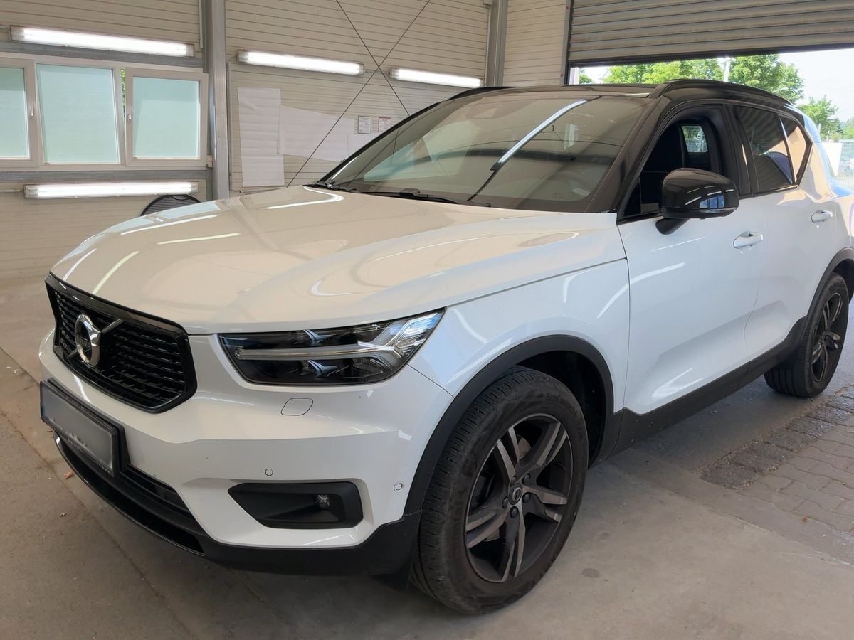 Volvo XC40 2021