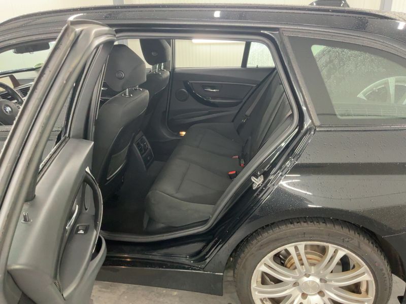 BMW 3er 318d Advantage — zdjęcie 14