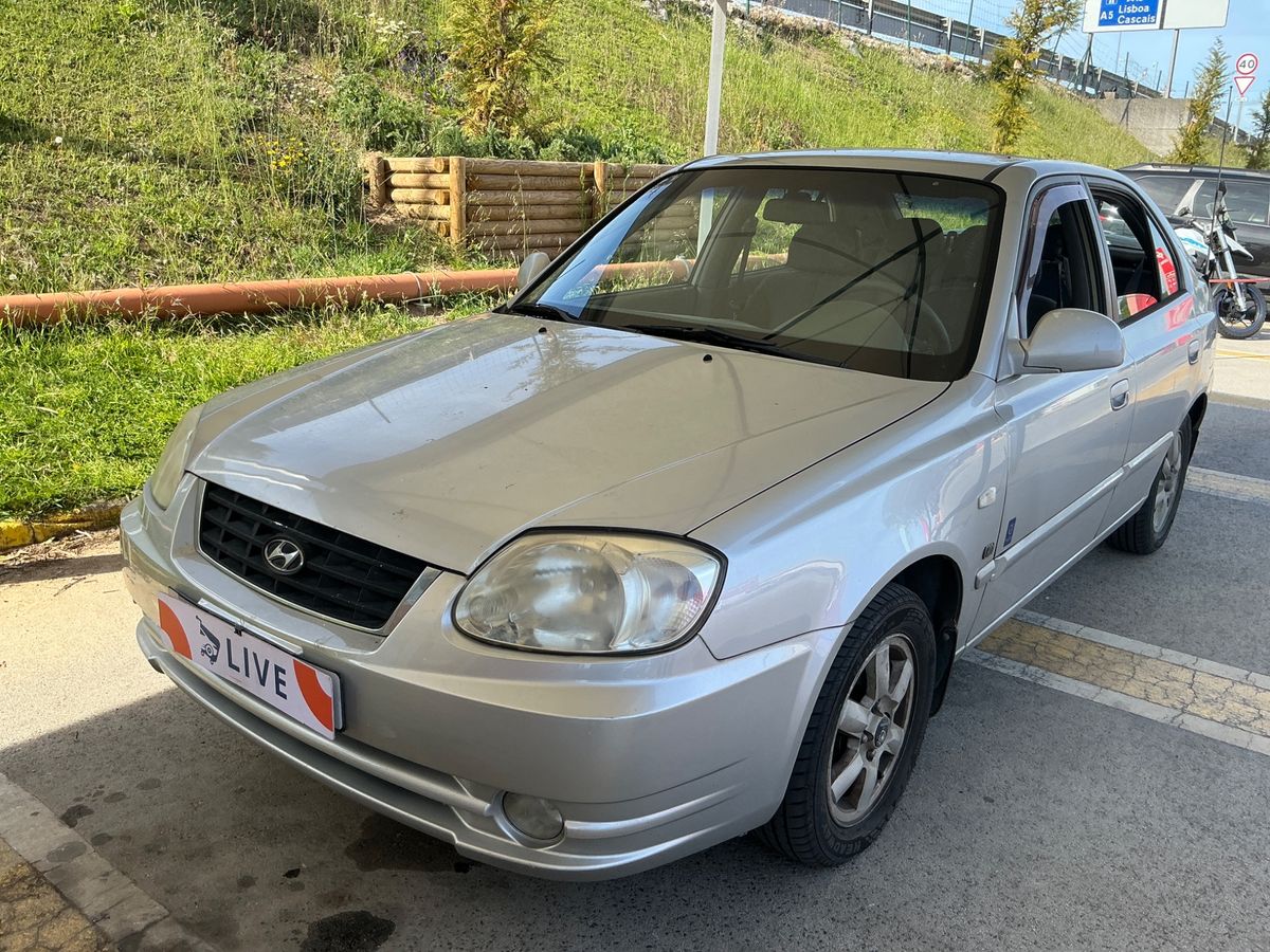 Hyundai Accent 2004
