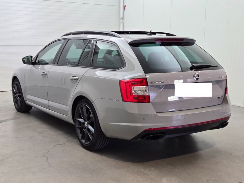 Skoda Octavia 2.0 TSI RS — zdjęcie 2