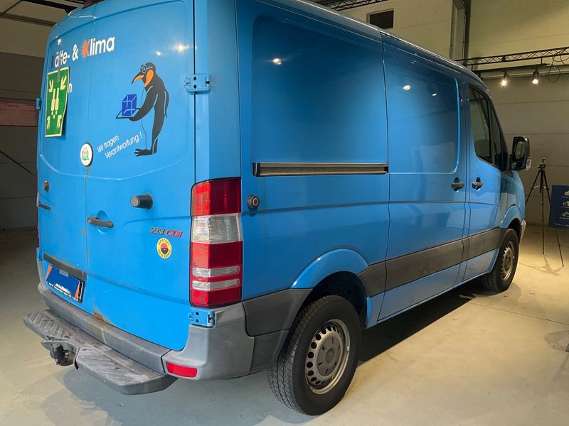 Mercedes-Benz Sprinter 213 CDI — zdjęcie 2