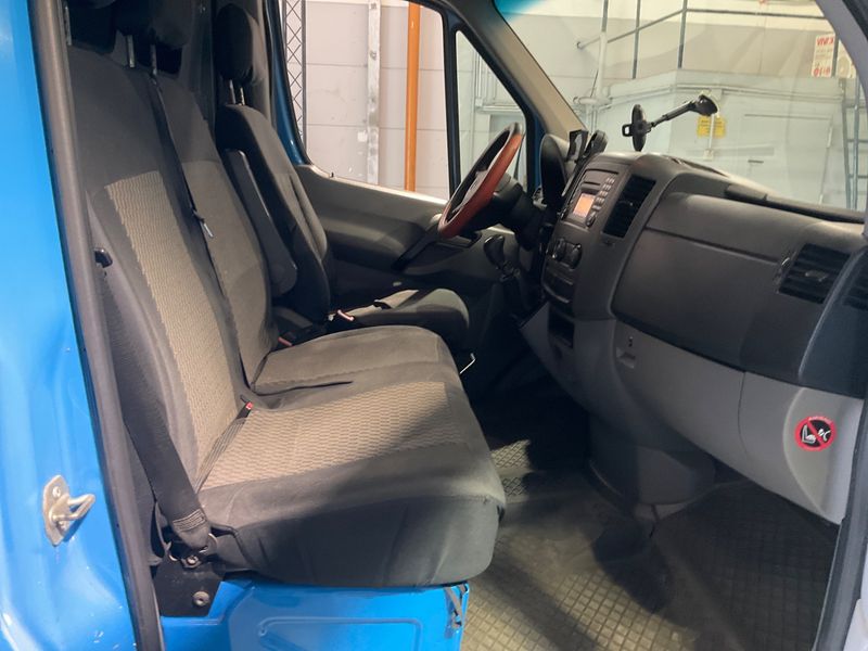Mercedes-Benz Sprinter 213 CDI — zdjęcie 3