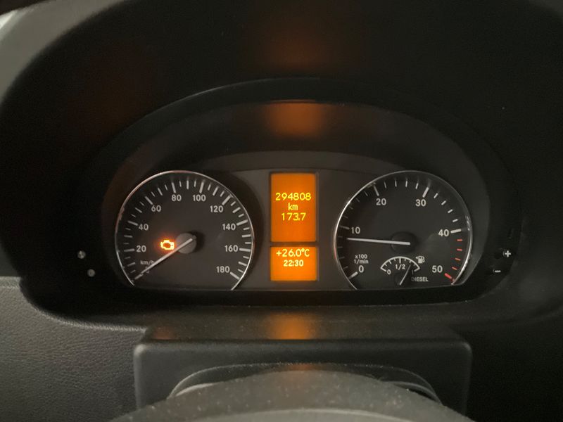 Mercedes-Benz Sprinter 213 CDI — zdjęcie 4
