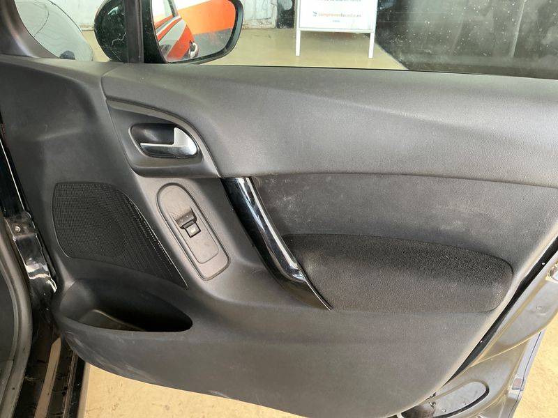 Citroen C3 1.6 Blue-HDi Feel Edition 2016 – снимка 32