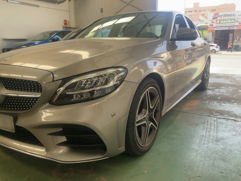 Mercedes-Benz C-Klasse C 200 Mild-Hybrid AMG Line 2019 – снимка 2