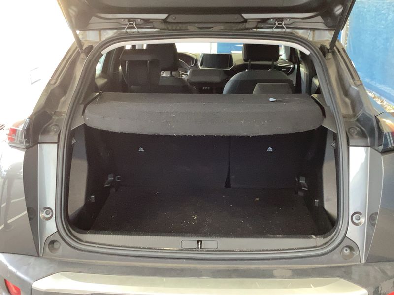 Peugeot 2008 1.2 PureTech Active Pack 2021 – снимка 15