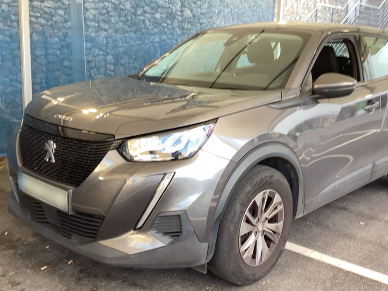 Peugeot 2008 1.2 PureTech Active Pack 2021 – снимка 2