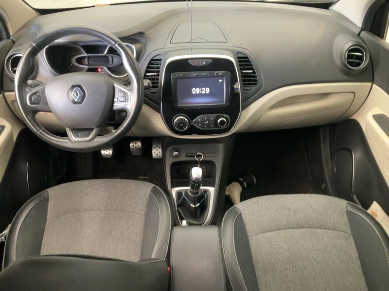 Renault Captur 1.2 TCe Energy Intens — zdjęcie 12