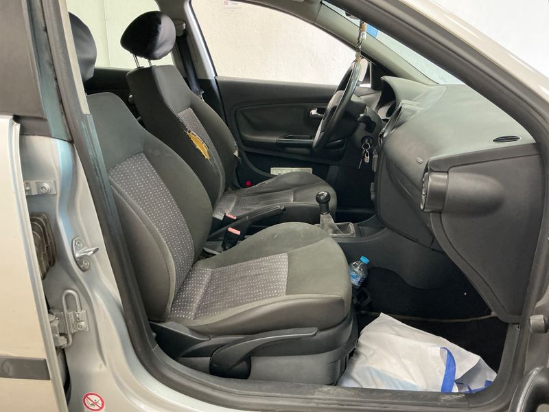 Seat Cordoba 1.9 TDI Reference — zdjęcie 3