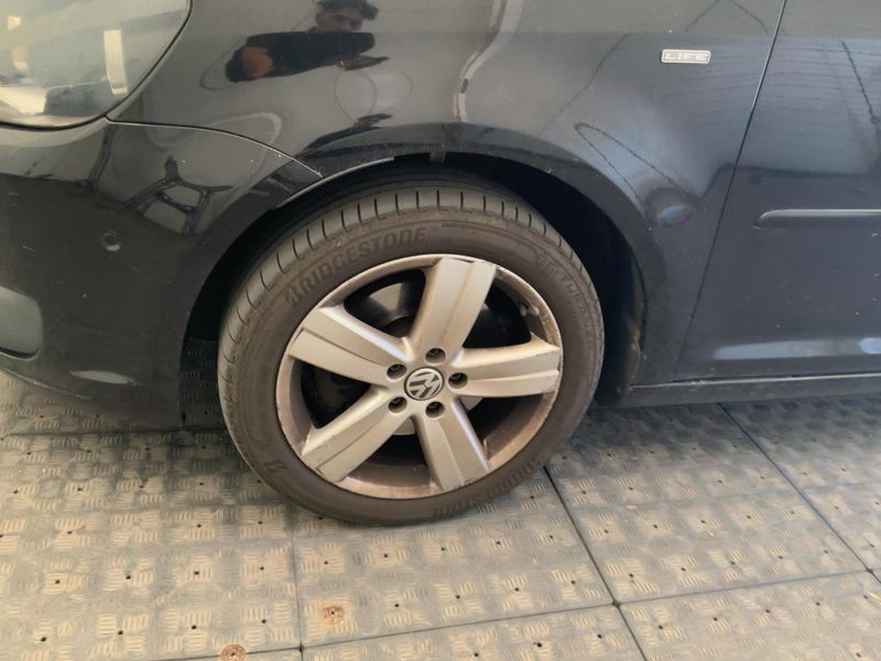 Volkswagen Touran 2.0 TDI Life BlueMotion Tech 2014 – снимка 3