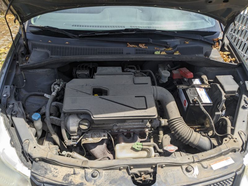 Suzuki SX4 1.6 Comfort — zdjęcie 8