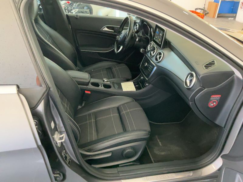 Mercedes-Benz CLA-Klasse CLA 200 d Sport — zdjęcie 11