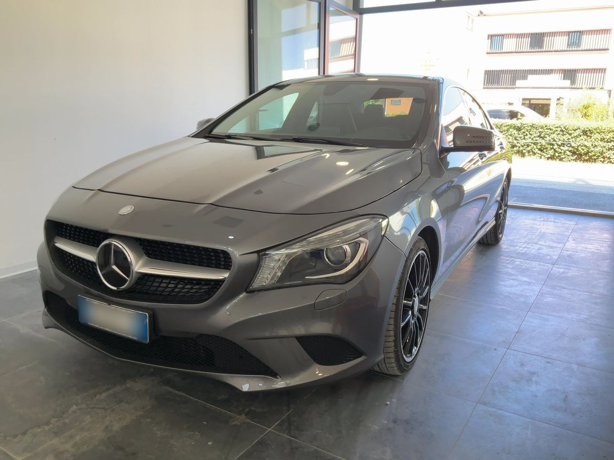 Mercedes-Benz CLA-Klasse 2015