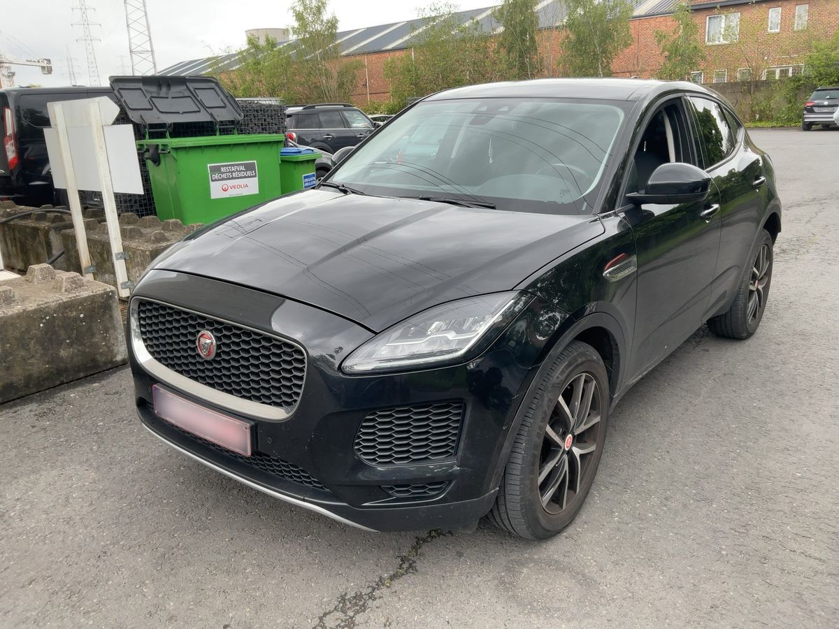Jaguar E-Pace 2018 — photo 1