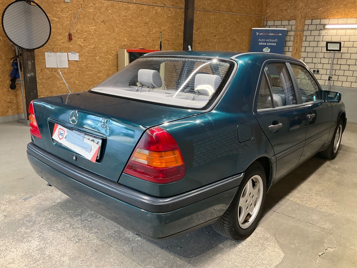 Mercedes-Benz C-Klasse C 180 Classic
