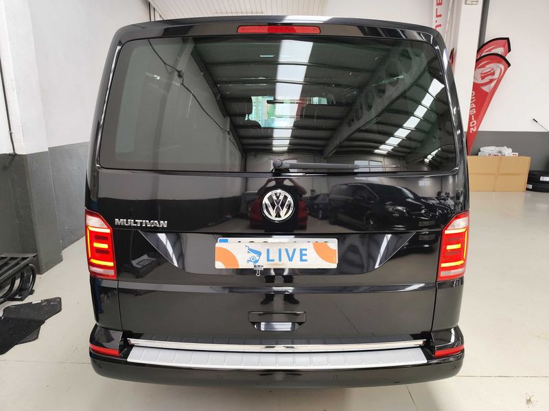 Volkswagen T6 Multivan 2.0 TDI Premium — zdjęcie 4