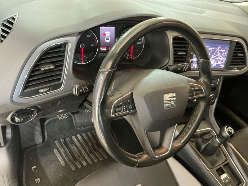 Seat Leon 1.6 TDI Style Visio Edition 2019 – снимка 27