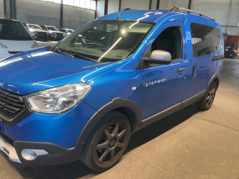 Dacia Dokker 1.3 TCe Stepway Plus — zdjęcie 2