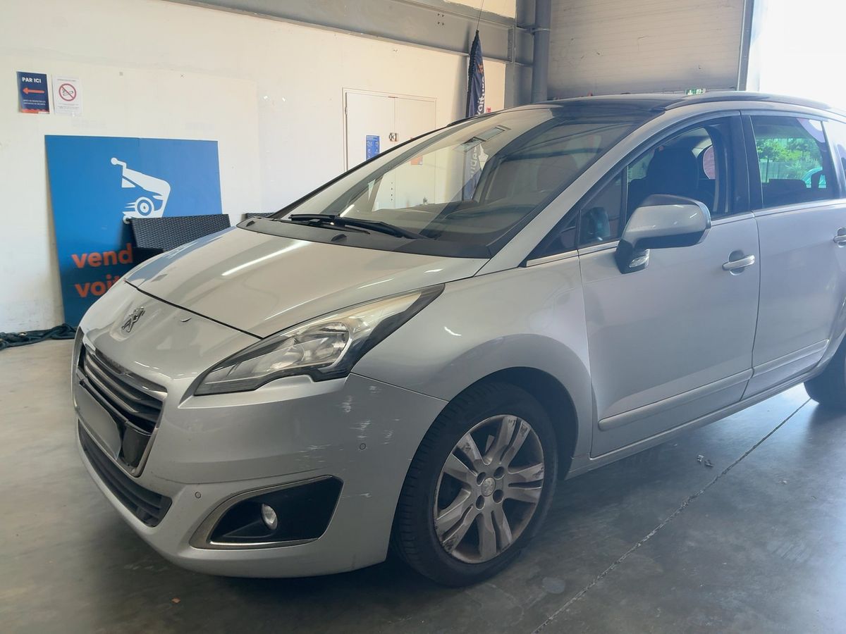 Peugeot 5008 d'occasion