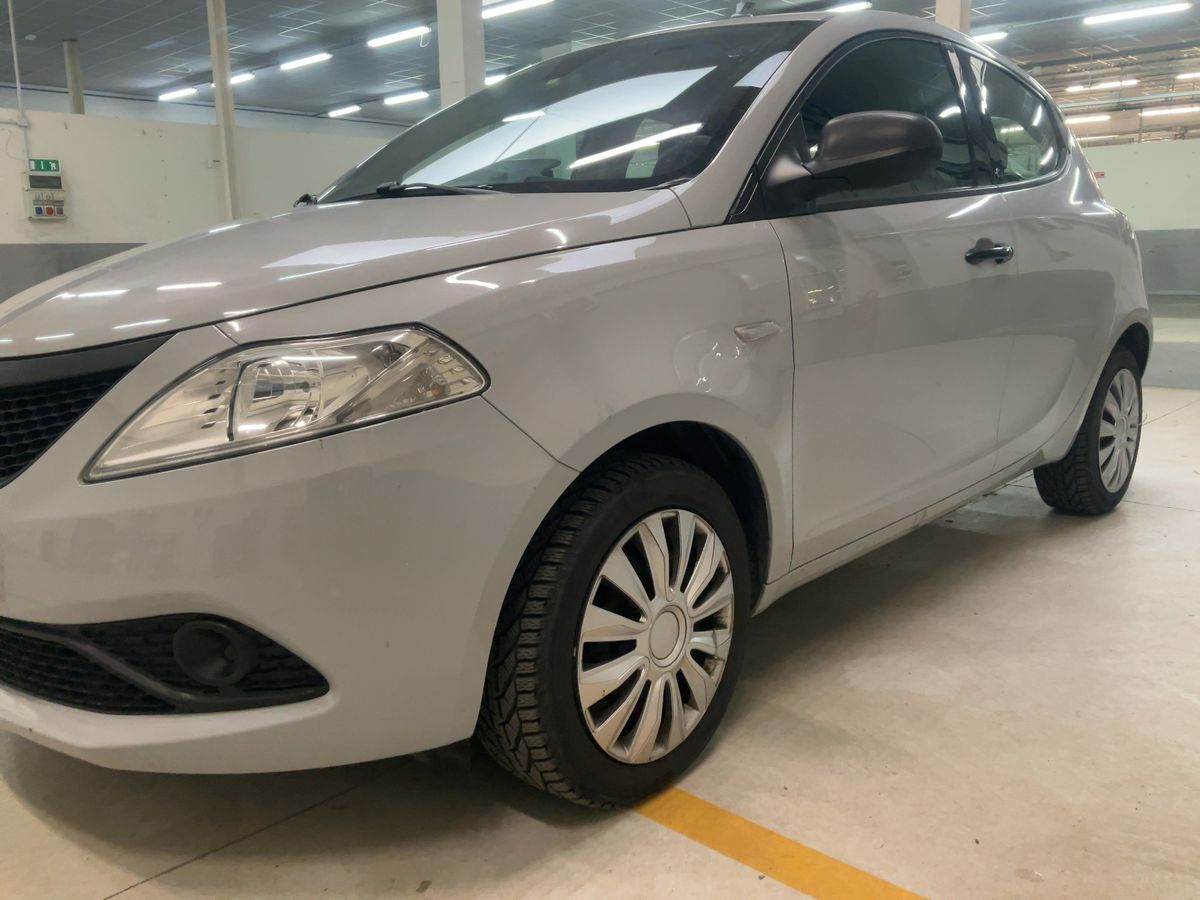 Lancia Ypsilon d'occasion