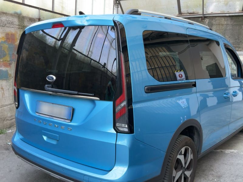 Ford Grand Tourneo Connect 2.0 TDCi EcoBlue Active — zdjęcie 6