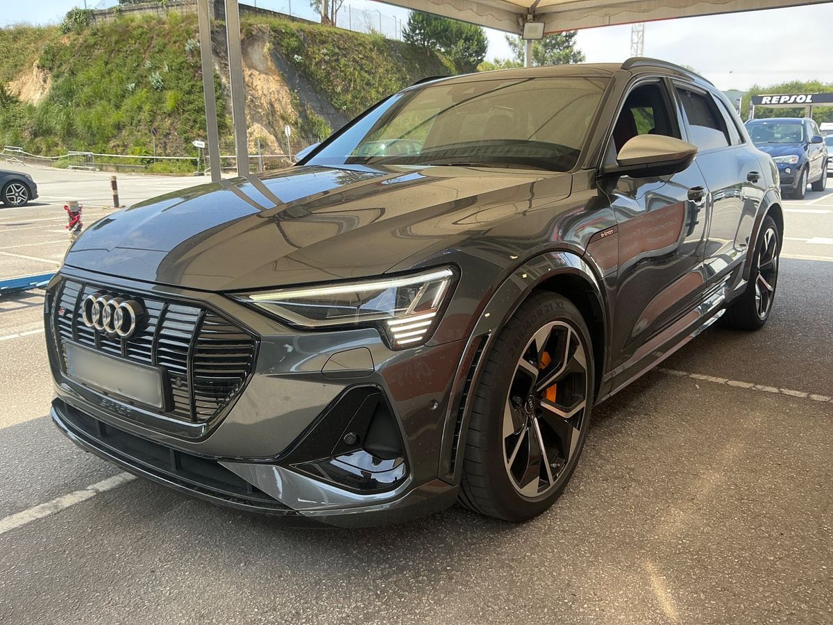 Audi e-tron 2021