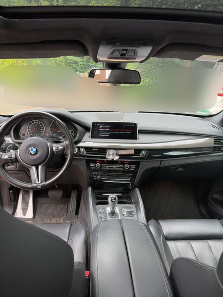 BMW X5 M — zdjęcie 11