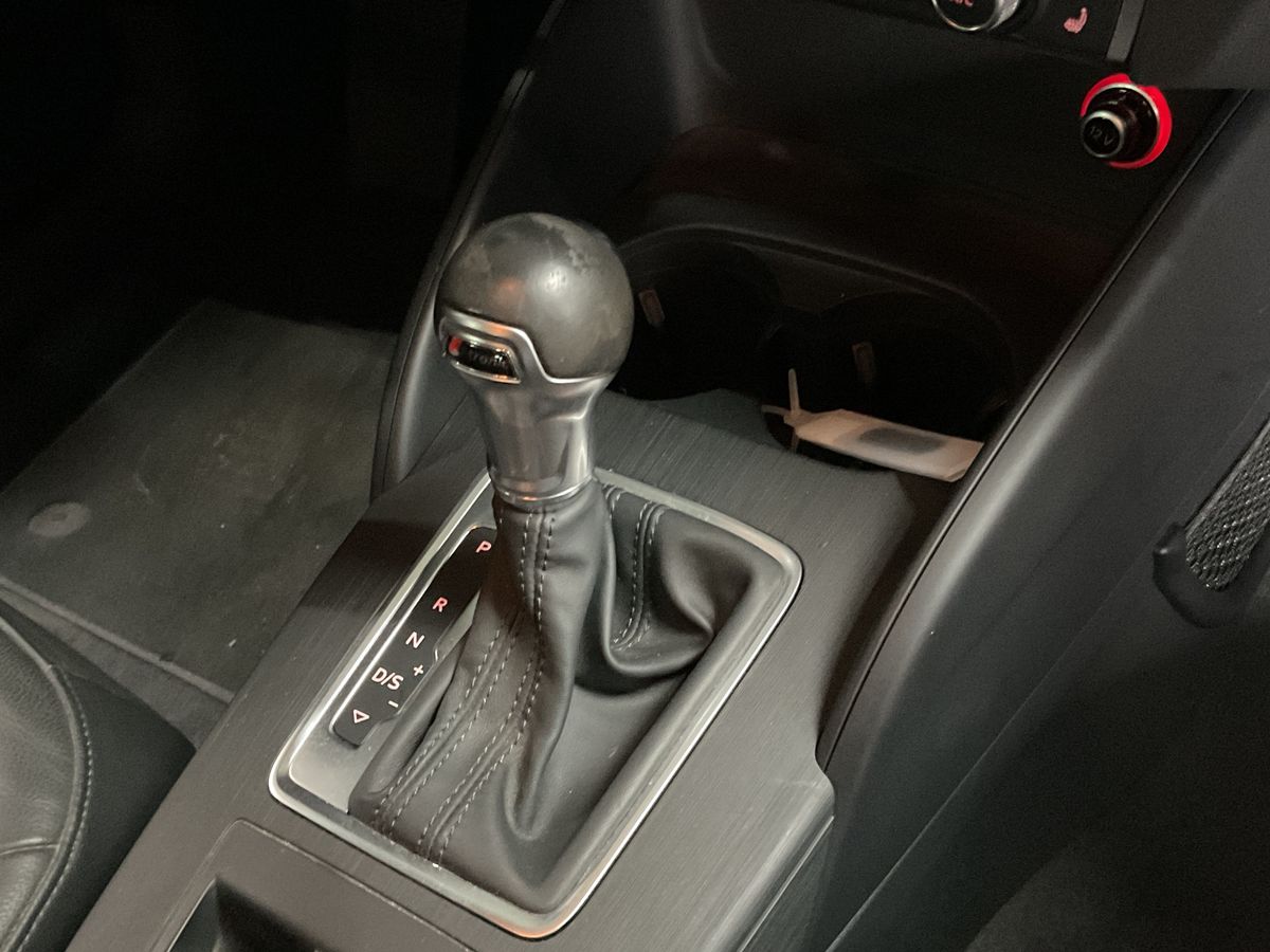 Audi A3 2015 — photo 33