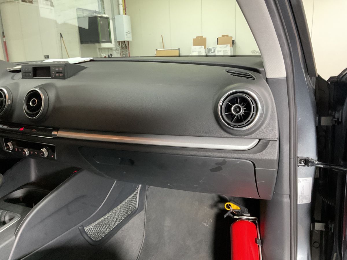 Audi A3 2015 — photo 32