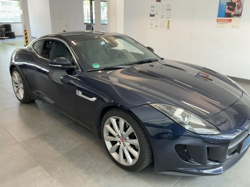 Jaguar F-TYPE 3.0 V6 — zdjęcie 8