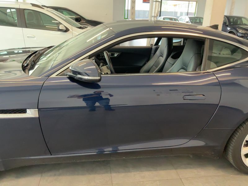 Jaguar F-TYPE 3.0 V6 — zdjęcie 4
