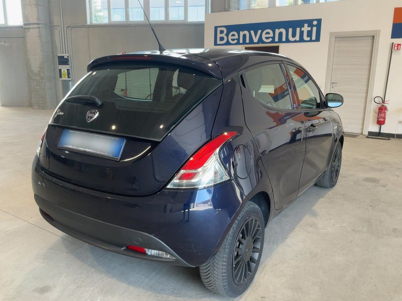 Lancia Ypsilon 1.2 Elefantino Blu — zdjęcie 6