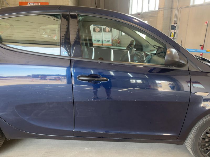 Lancia Ypsilon 1.2 Elefantino Blu — zdjęcie 7