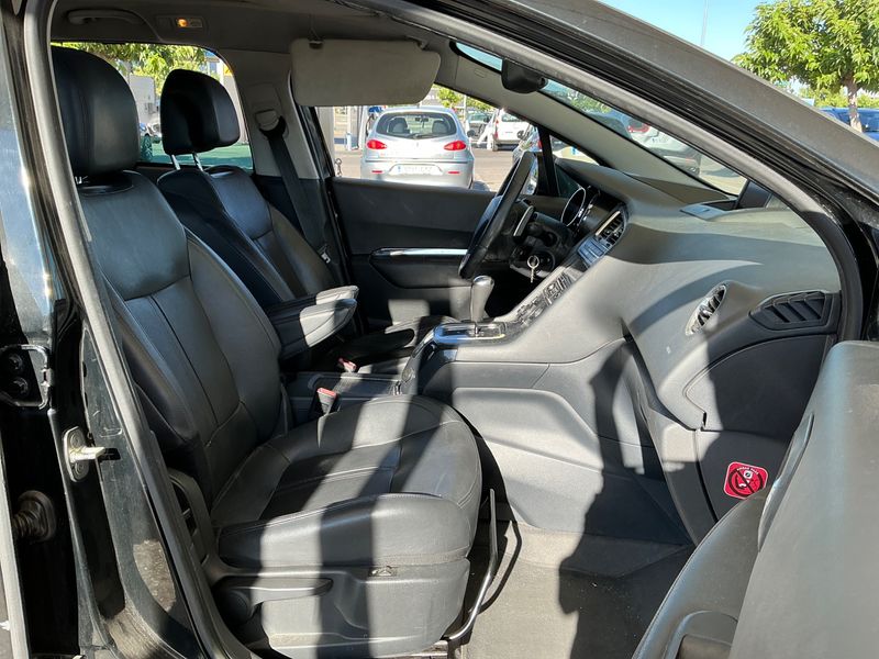 Peugeot 5008 1.6 Blue-HDi Allure — zdjęcie 3